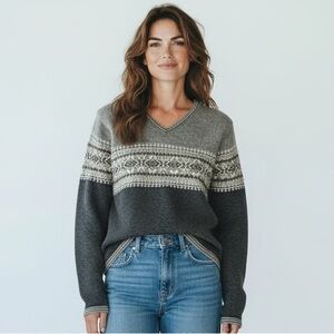 GAP Vintage 2000 Y2K Gray 100% Wool Patterned Sweater
